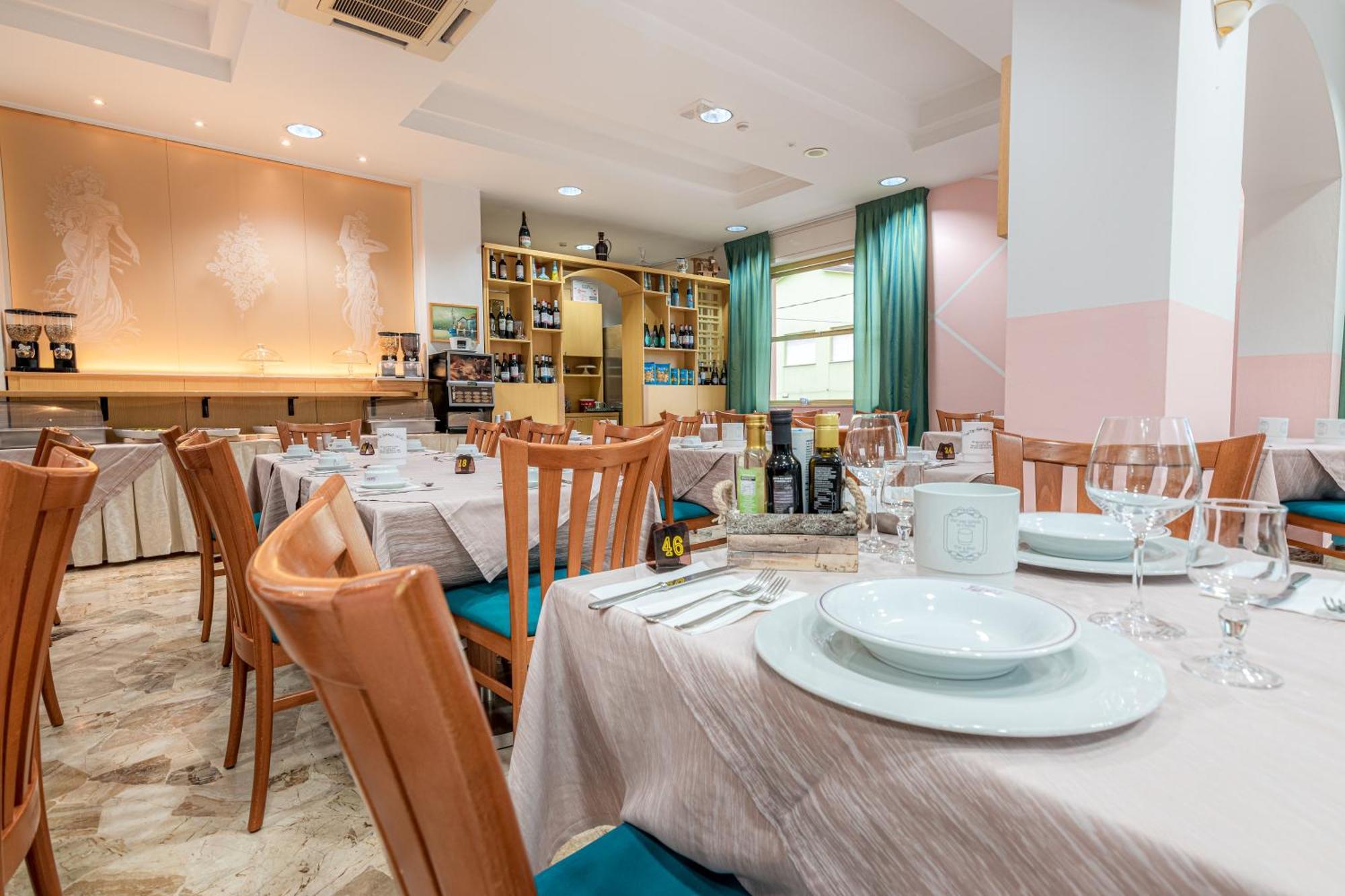 Hotel Ilde Rimini Kültér fotó