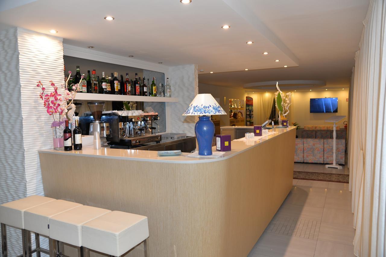 Hotel Ilde Rimini Kültér fotó